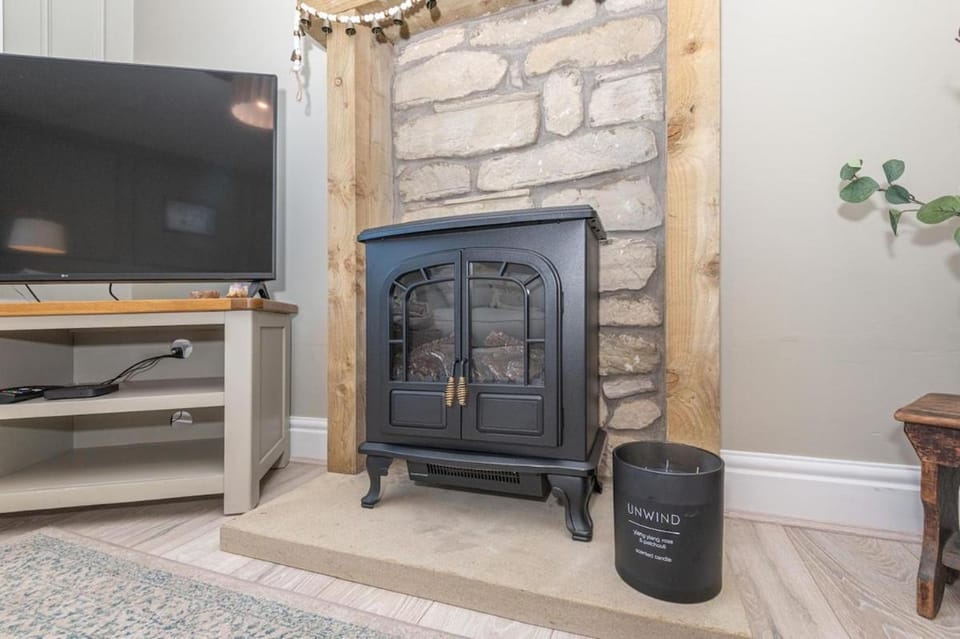 3 bedroom town house in the heart of Haworth House in England