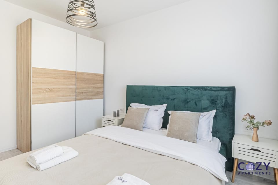 Bed, Photo of the whole room, Bedroom, towels, wardrobe