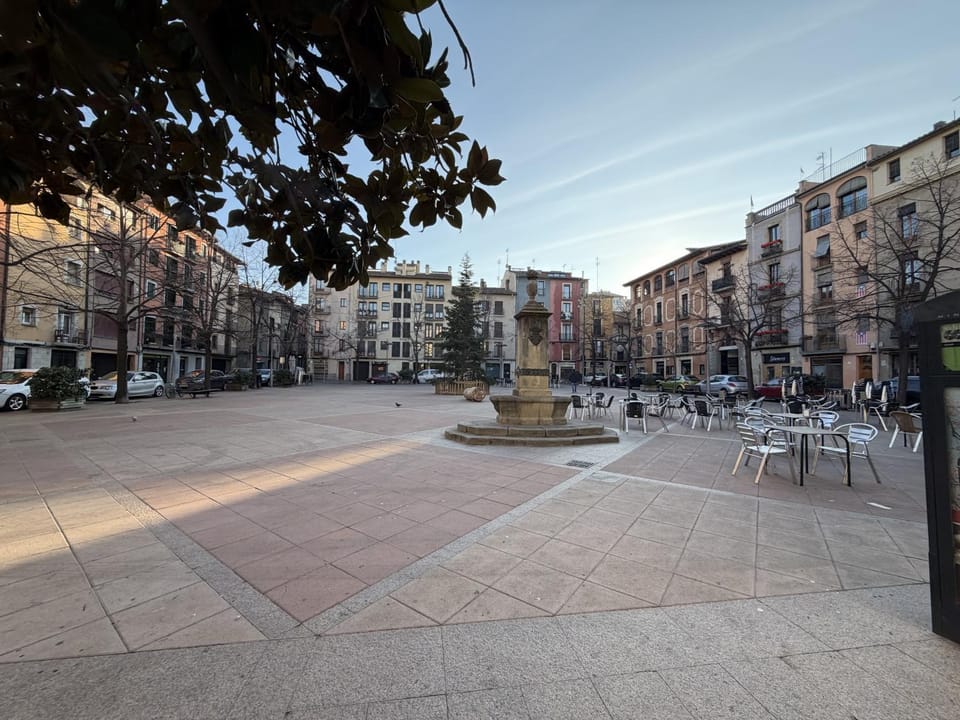 Apartamentos_Lovely_Rooms_Vic Apartment in Catalonia
