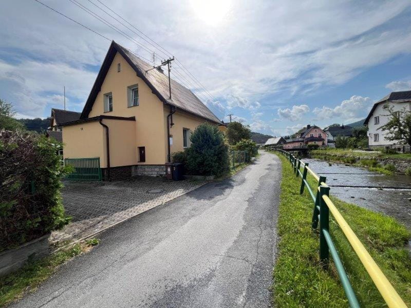 Domeček Mireček House in Lower Silesian Voivodeship