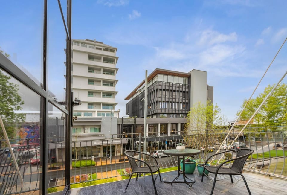 View (from property/room), View (from property/room), Balcony/Terrace, City view, City view