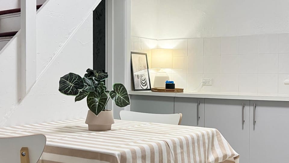 Self contained House in Ashfield Apartment in Sydney