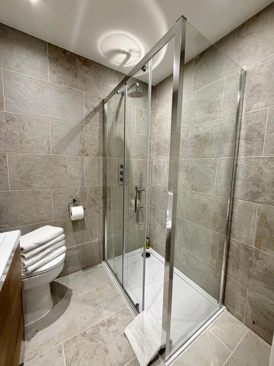 Shower, Toilet, Bathroom