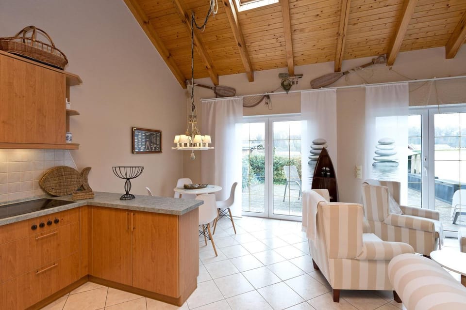 Bungalow Seestern House in Mecklenburgische Seenplatte