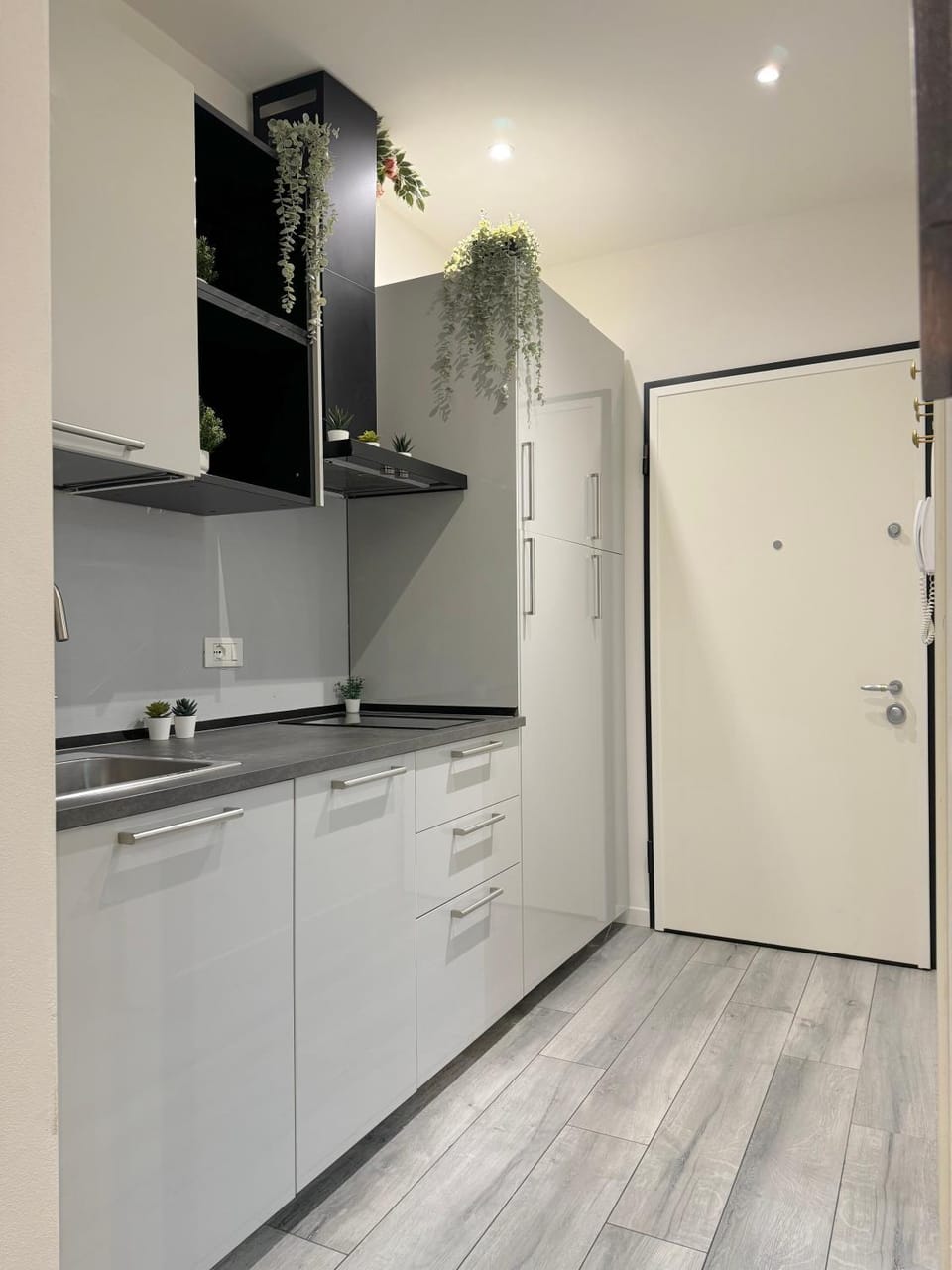 Kitchen or kitchenette, stove