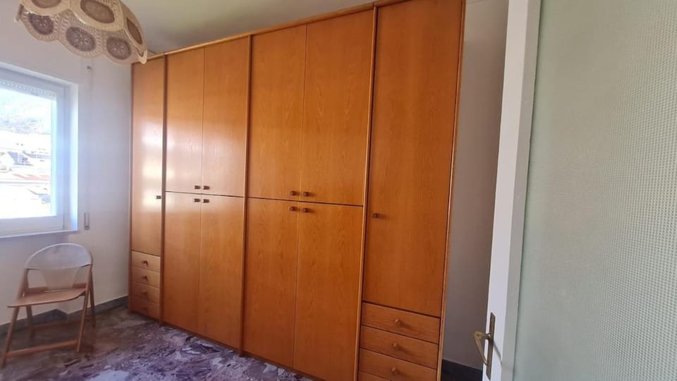 Bed, wardrobe