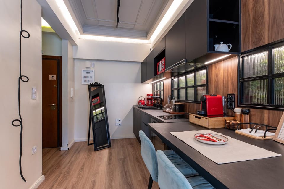 Coffee/tea facilities, Kitchen or kitchenette, Food