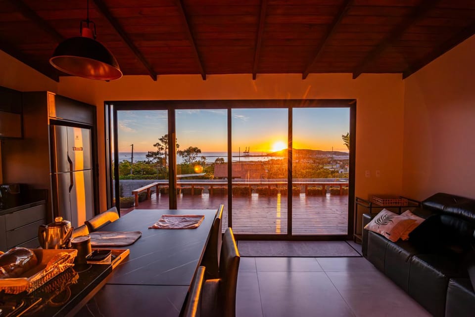 View (from property/room), View (from property/room), Landmark view, Sea view, kitchen