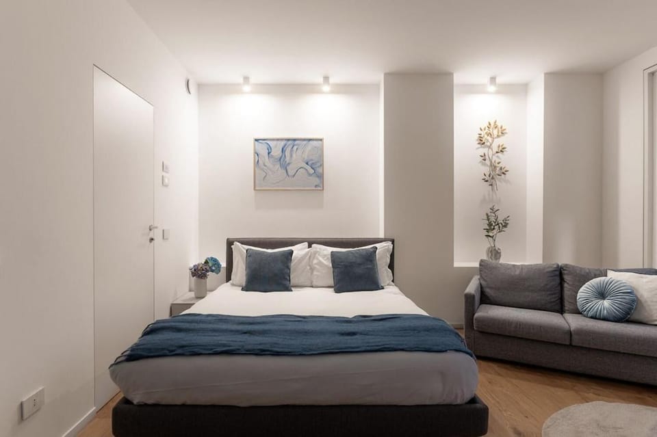 The Golden Studio by Aura Luxury Collection Apartment in Como