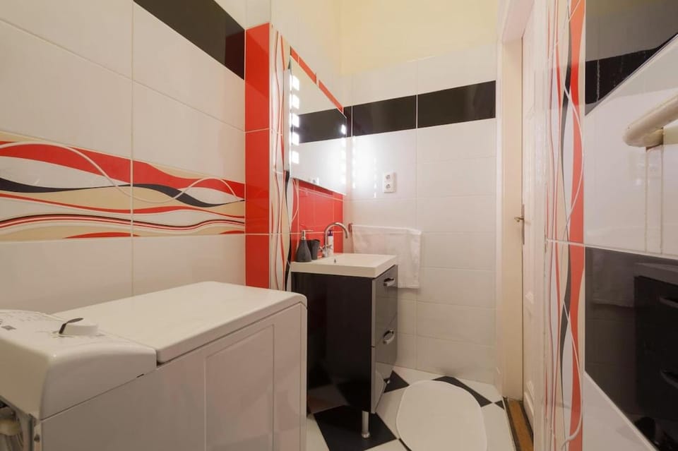 Cozy Apartment in City Center Epicenter! Apartment in Budapest