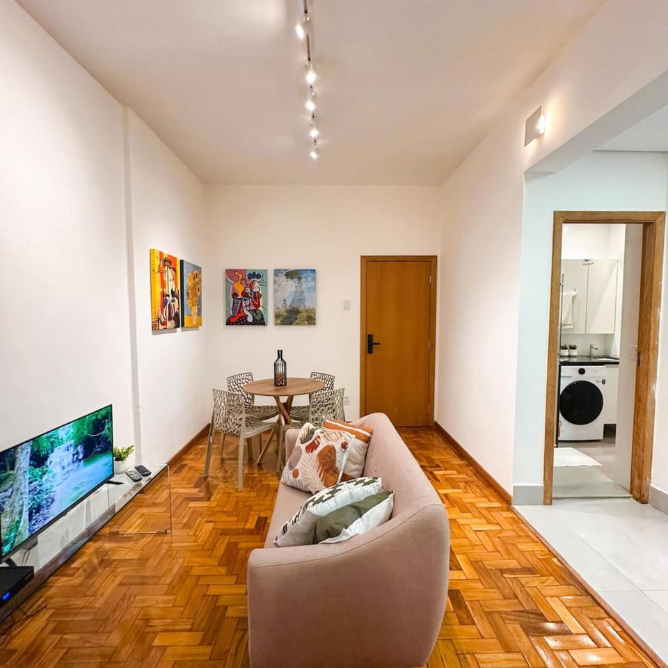 Living room, Seating area, washing machine