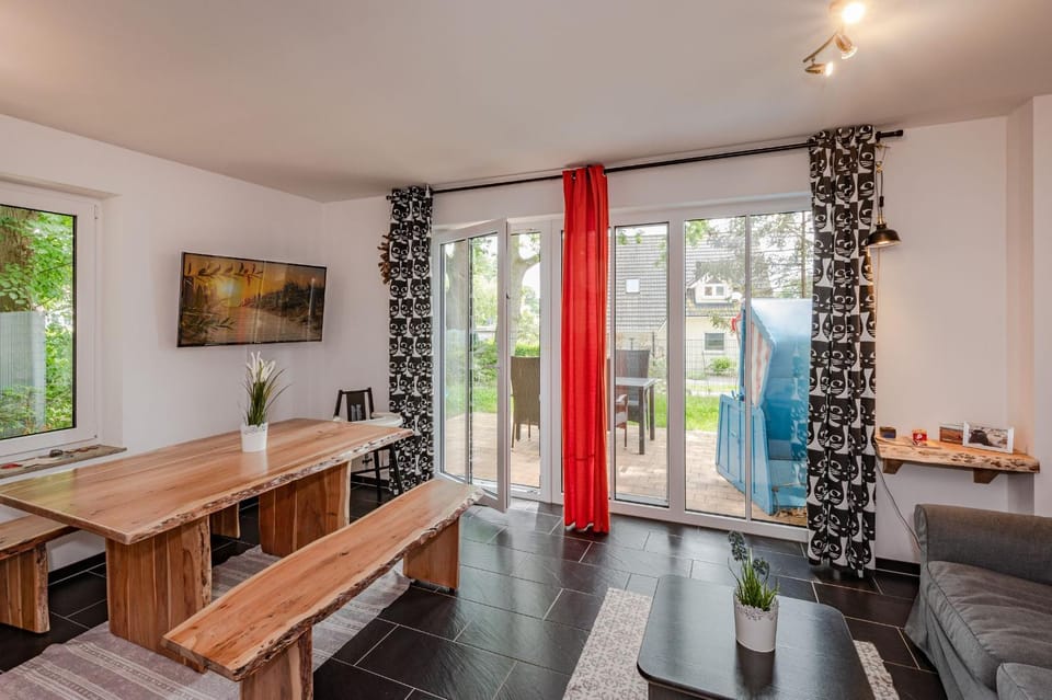 Ferienhaus Kontraste 4m House in Heringsdorf