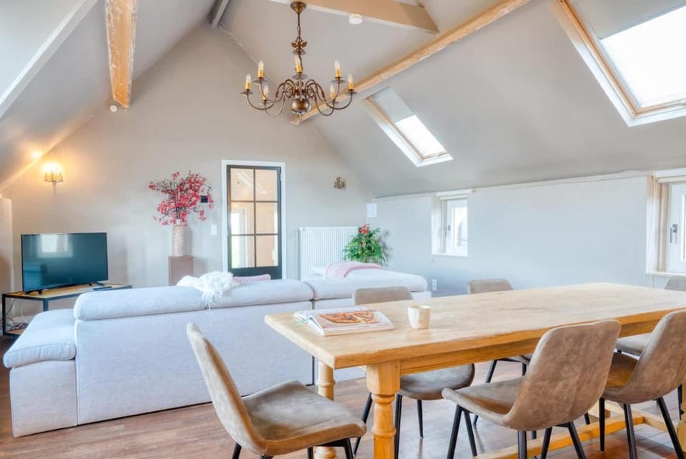Cozy apartment with stunning view over the fields Apartment in De Haan