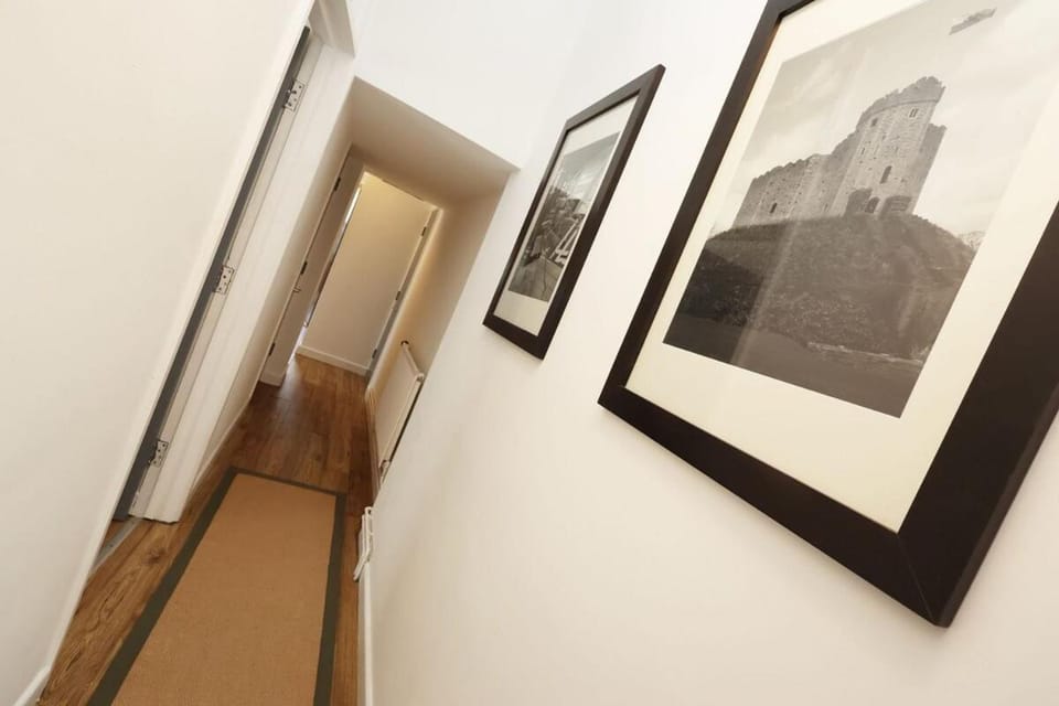 Cardiff Comfort House 5 Beds with Fast Wi-Fi House in Cardiff