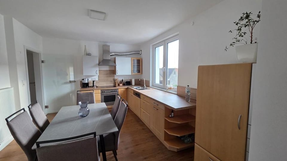 Helle & Großzügige Wohnung Apartment in Detmold