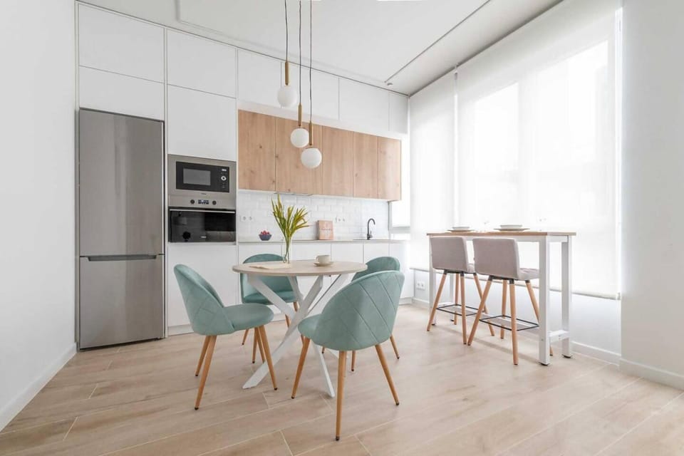 Kitchen or kitchenette, Dining area, dishwasher, oven, stove, toaster