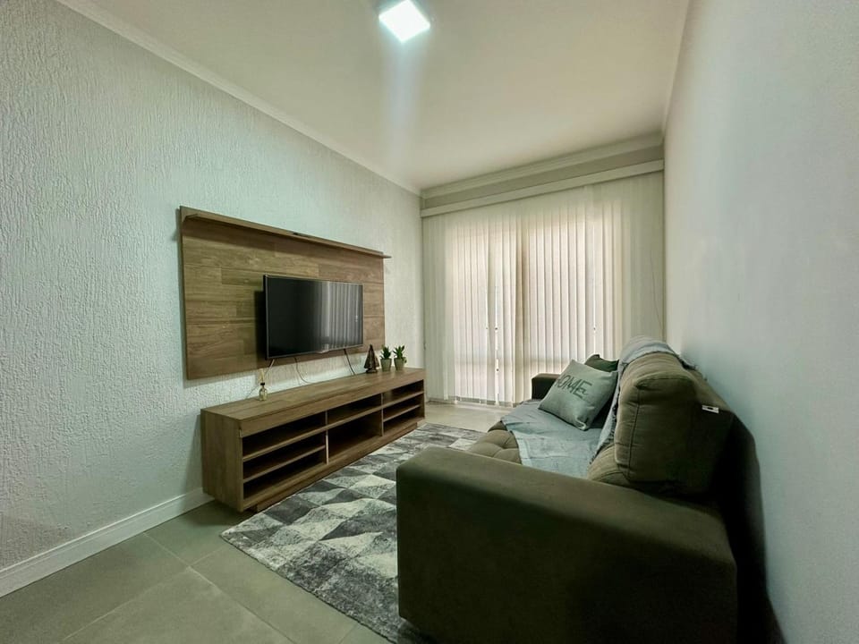 Communal lounge/ TV room, TV and multimedia, Living room