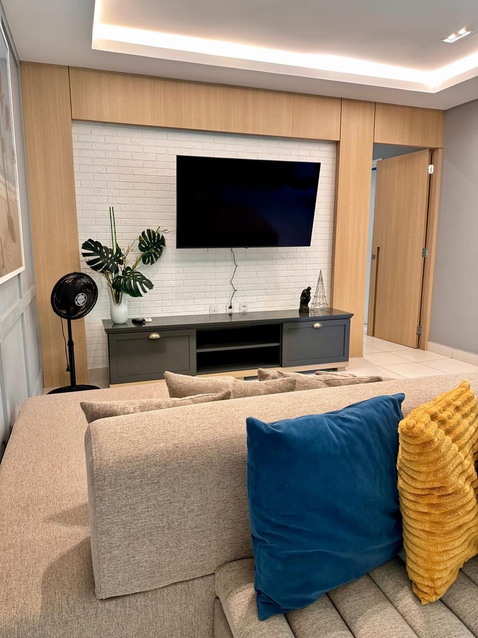 TV and multimedia, Living room