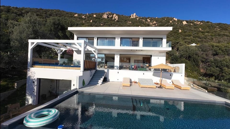 Property building, Patio, Swimming pool