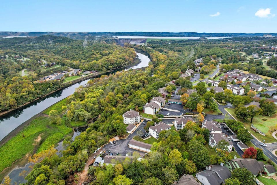 Vacay Getaway - Condo for 8 House in Branson