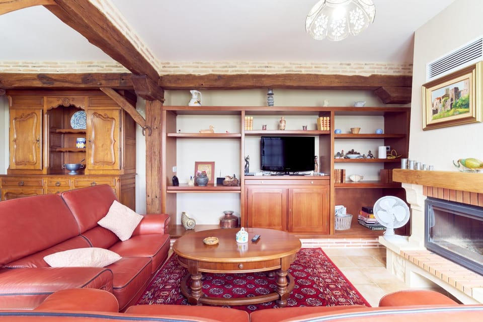 Property building, Living room