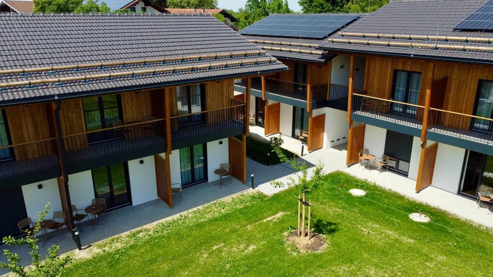 Patio, Garden, Balcony/Terrace