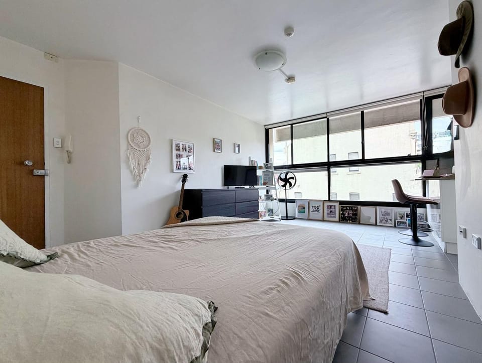 Bed, Decorative detail, Bedroom