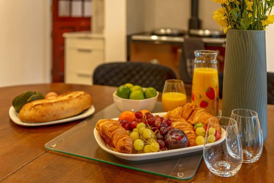 Other, Food, Continental breakfast