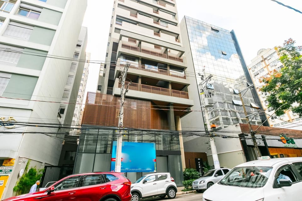 Property building, Street view