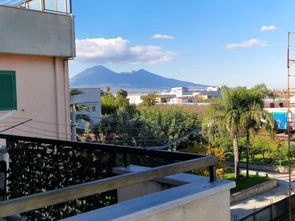 Di Donna apt Vesuvio view strategic Pompei-Amalfi Apartment in Campania