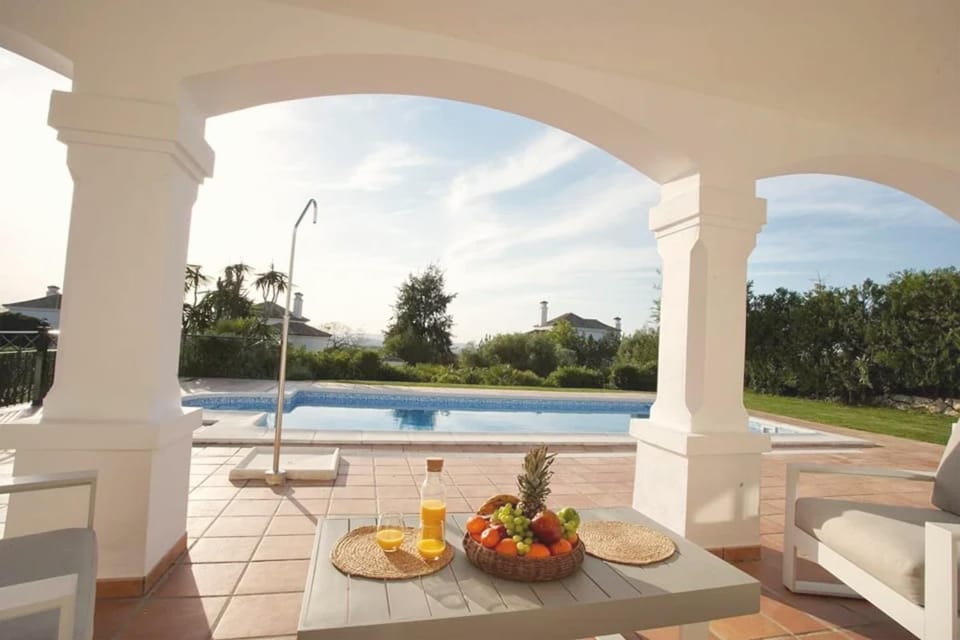 Patio, Garden, View (from property/room), Balcony/Terrace, Dining area, Pool view, sunbed