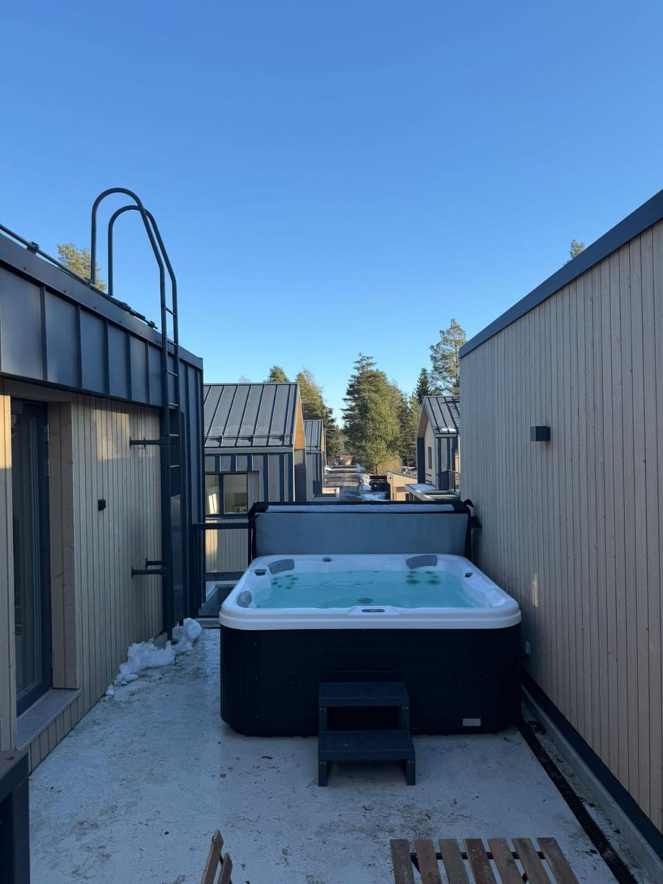 Patio, Hot Tub
