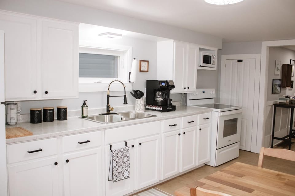 Residence Bourgeois - waterfront property in the heart of Cheticamp House in Nova Scotia