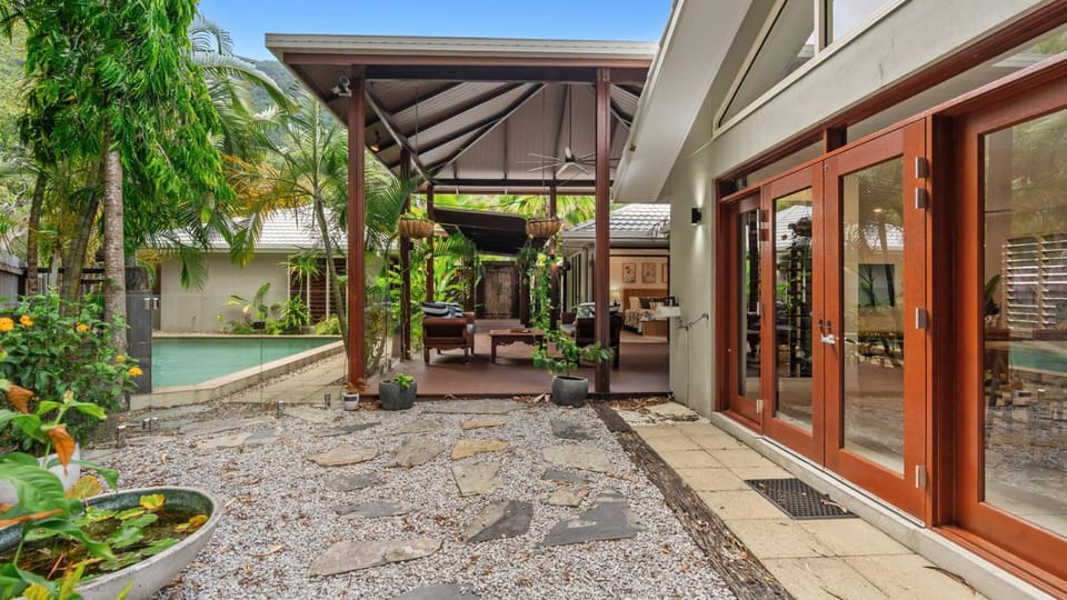 Property building, Patio, Garden
