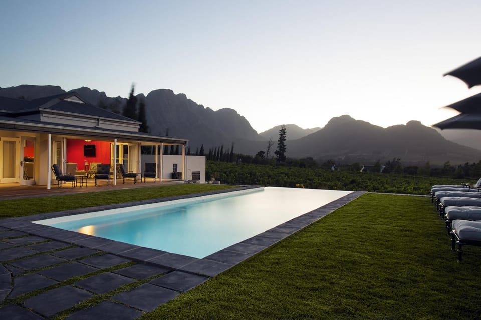 Swimming pool, Swimming pool