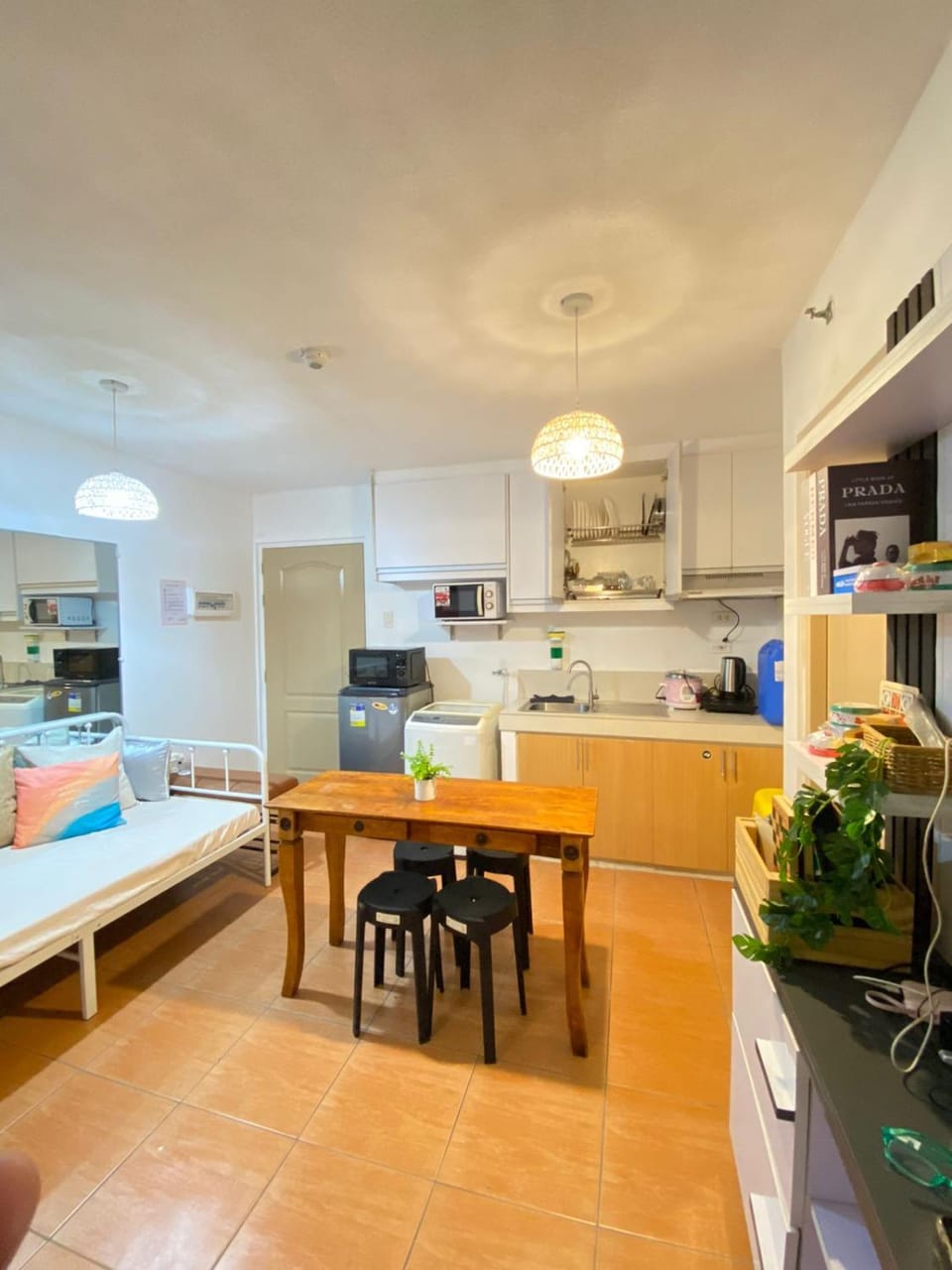 Your Comfort Zone Staycation2 Apartment in Pasig