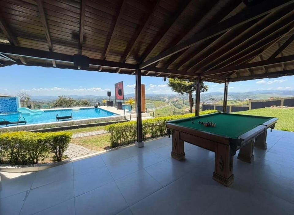 Casa Igarata House in Sao Jose dos Campos