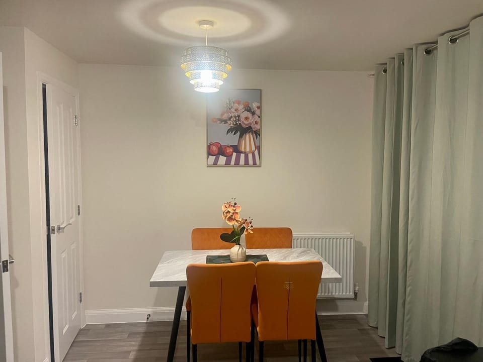 Cozy Bridgwater Taunton Contractor House House in Taunton Deane