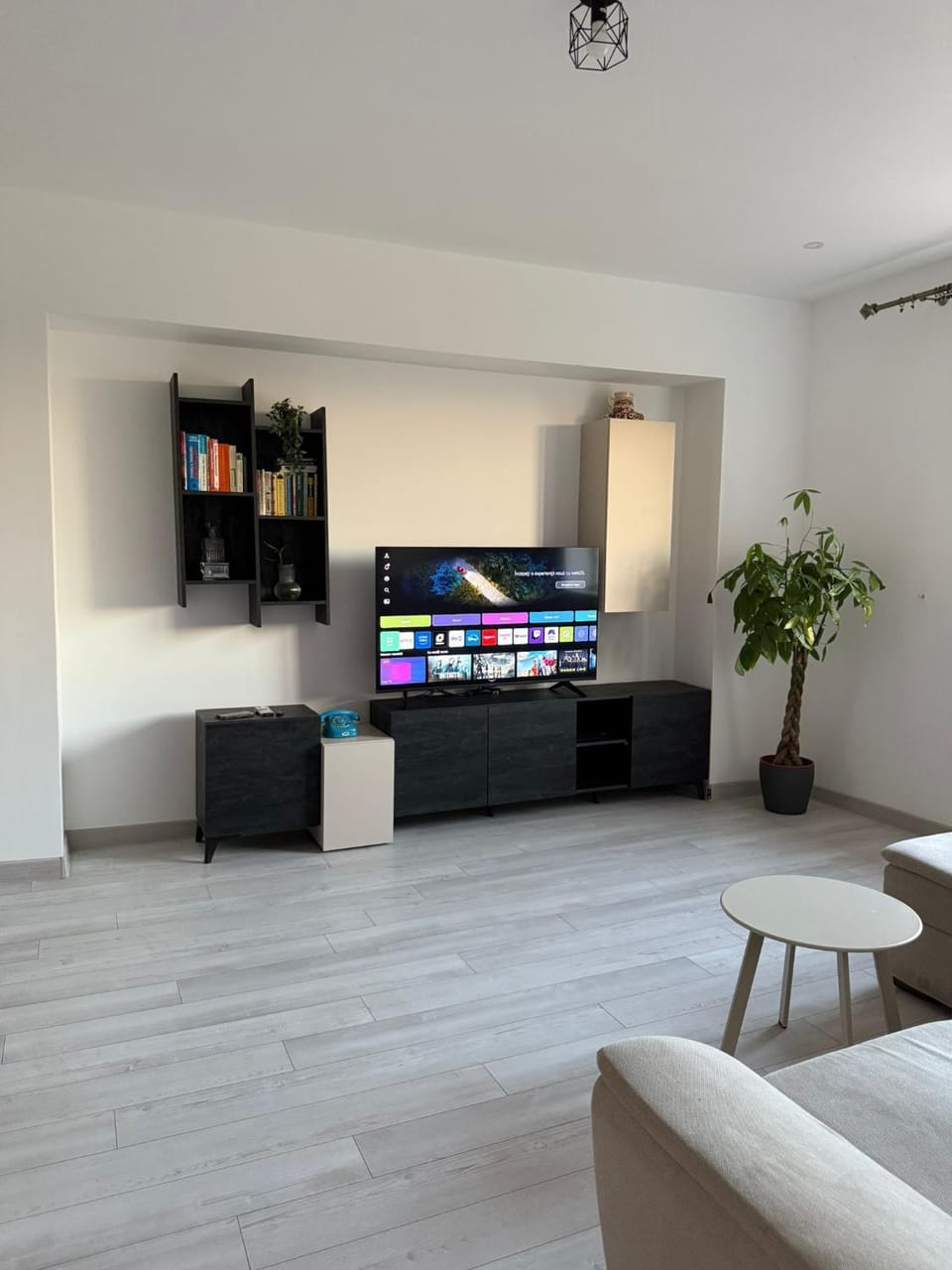 11th Delta Urbană Apartment in Bucharest