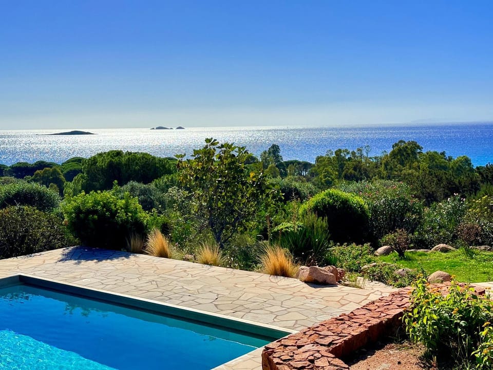 Villa Palombaggia vue mer panoramique plage 9 min à pied Villa in Porto-Vecchio