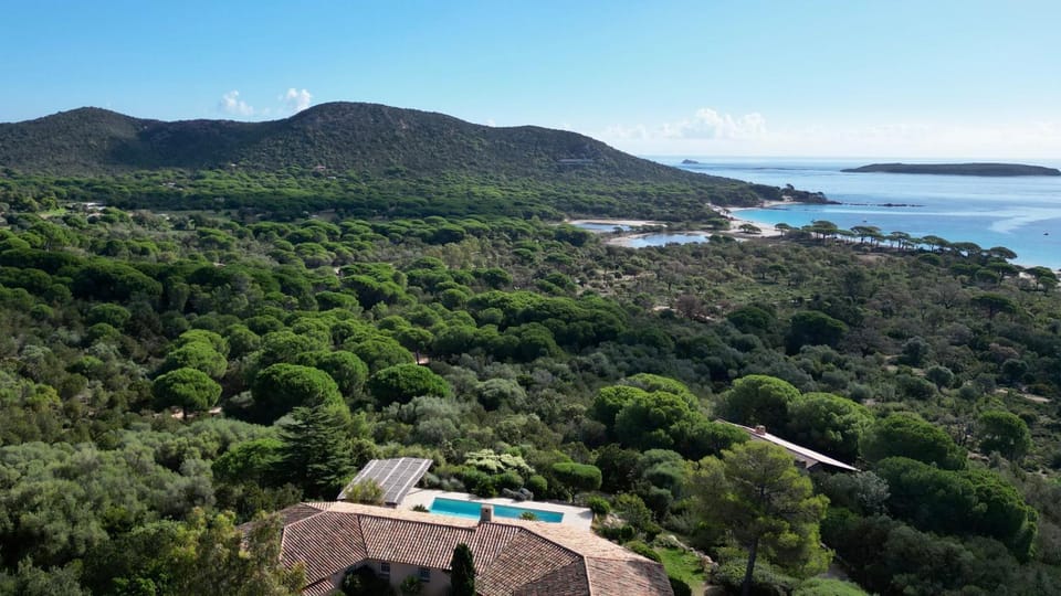 Villa Palombaggia vue mer panoramique plage 9 min à pied Villa in Porto-Vecchio