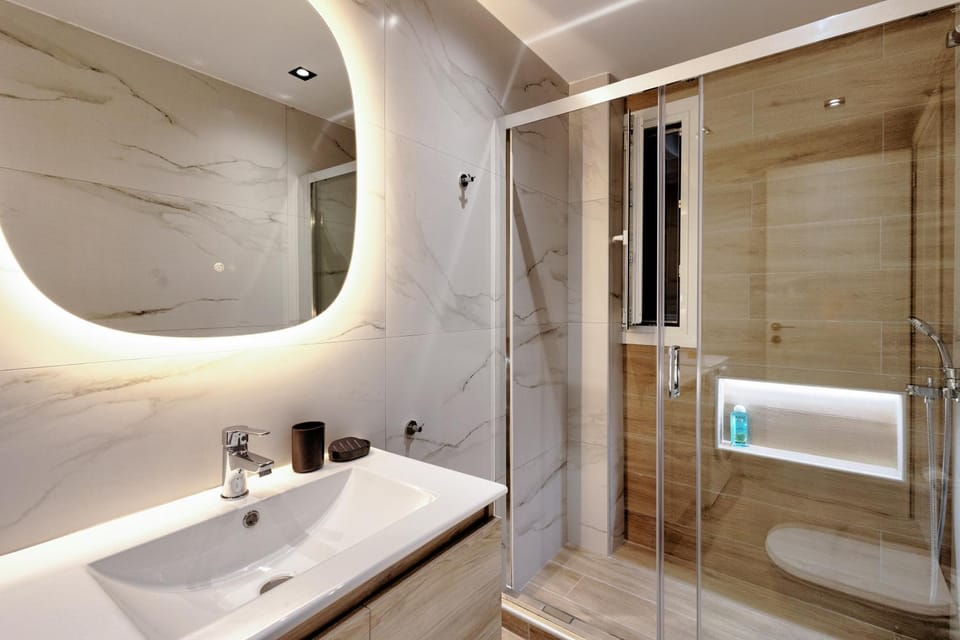 Suncity apartments with garden Apartment in South Athens