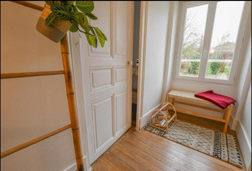 Aux deux cheminées House in Grand Est