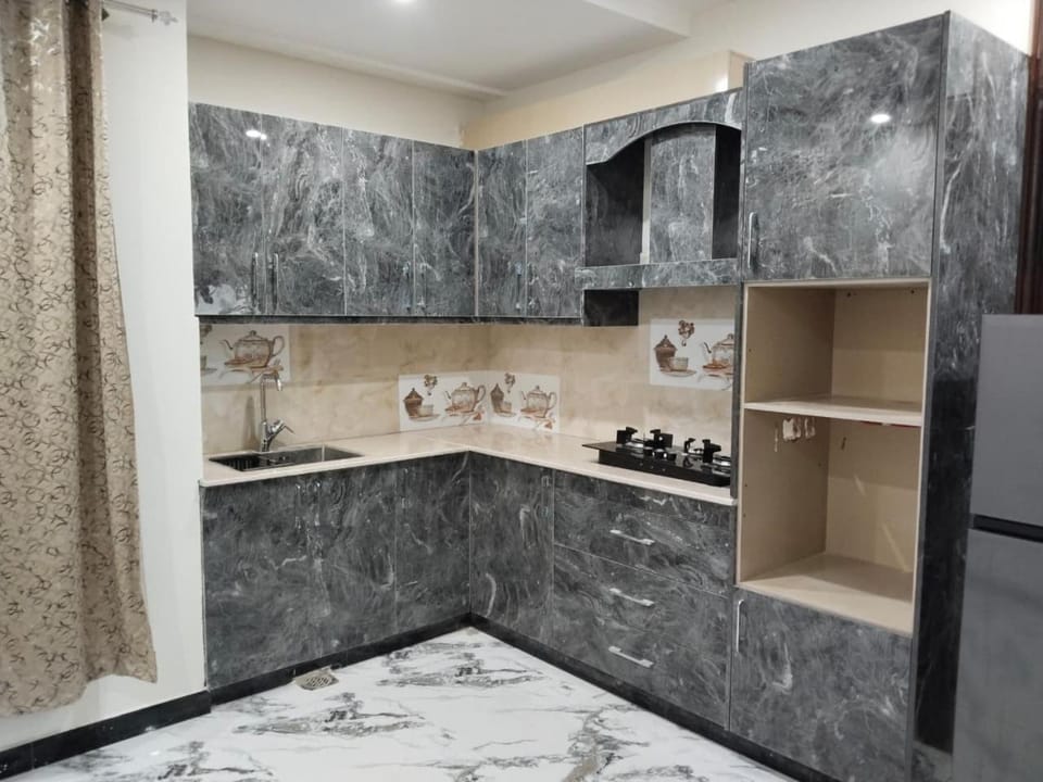 Kitchen or kitchenette, minibar, pet friendly, stove