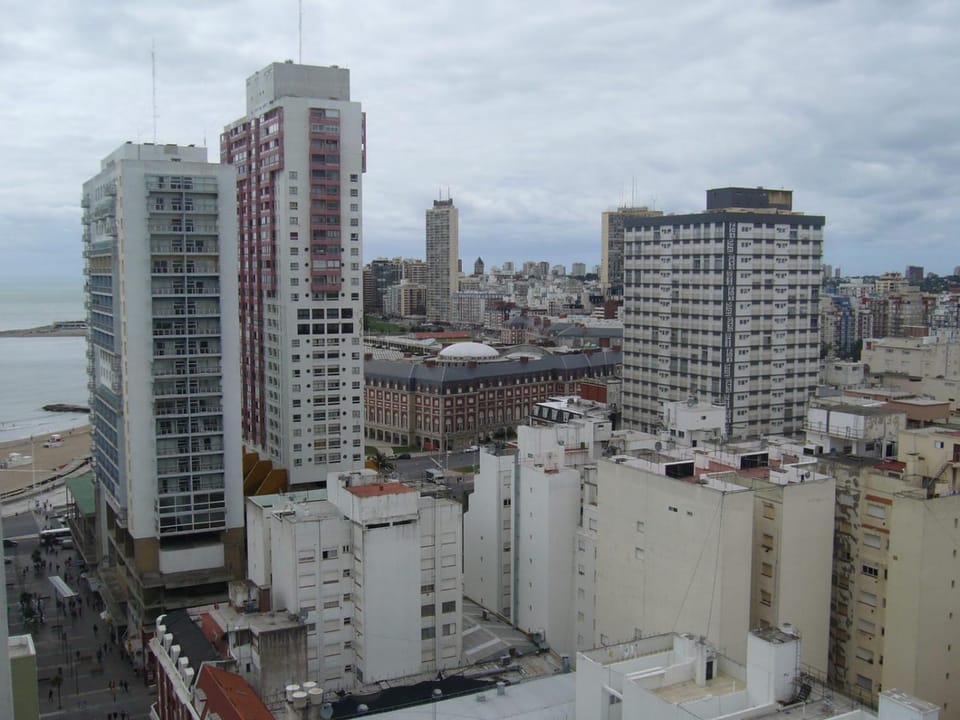 Florida Familiar Apartment in Mar del Plata