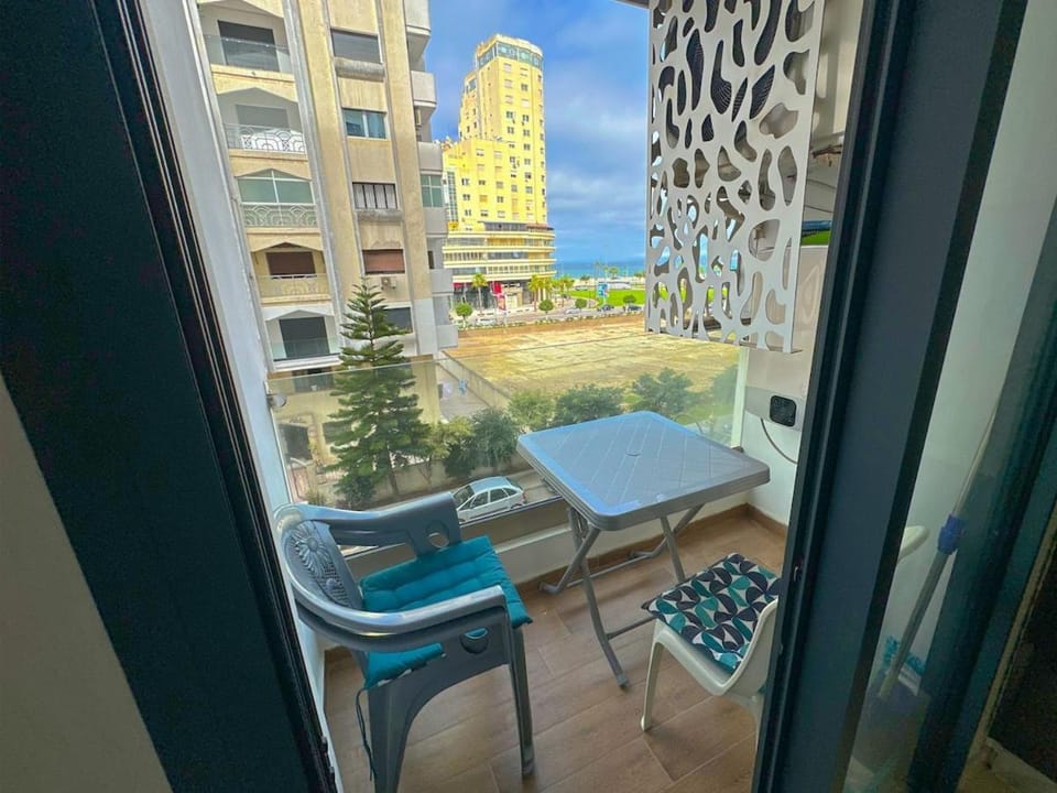 Ocean View Escape Luxe Appartement in Tanger Apartment in Tangier