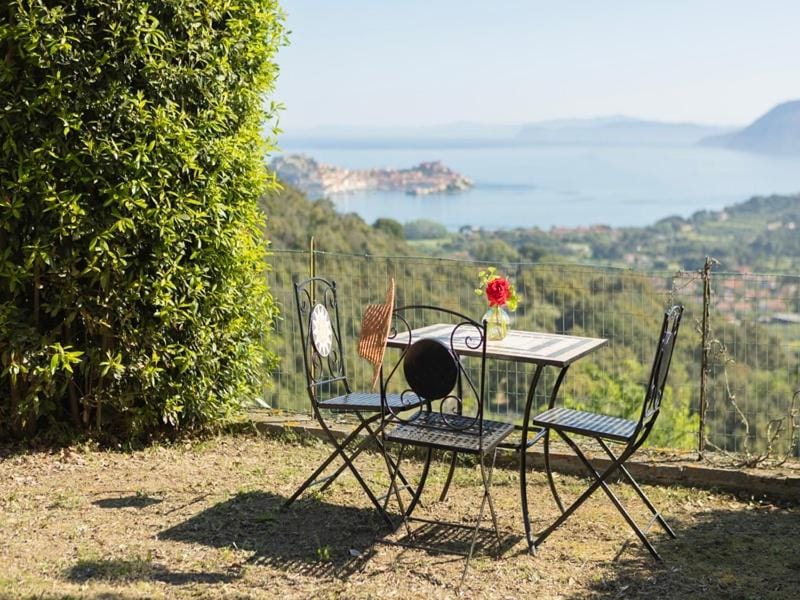 Garden, Garden