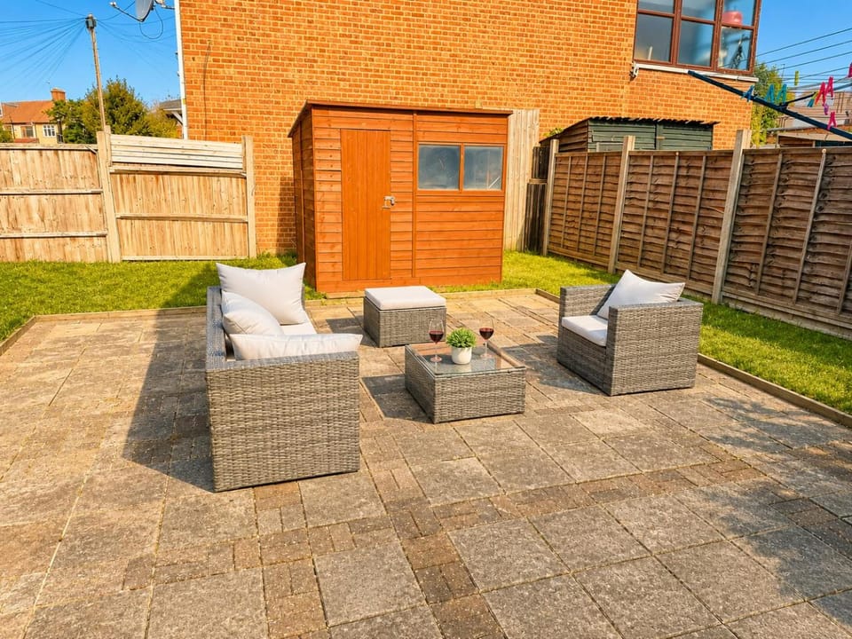 BBQ facilities, Garden