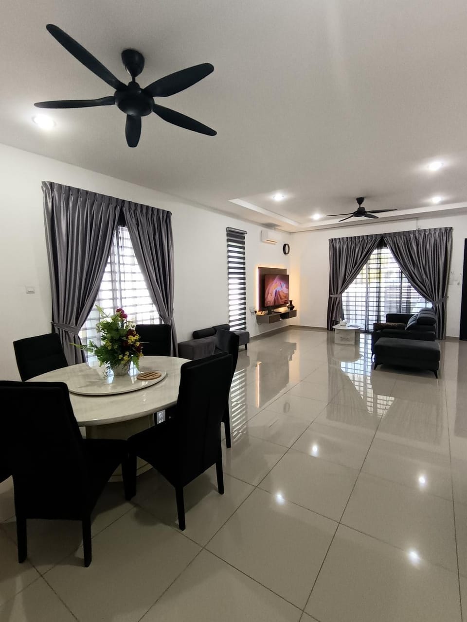 Lahat Serenity 168 Big Corner Cozy House House in Ipoh