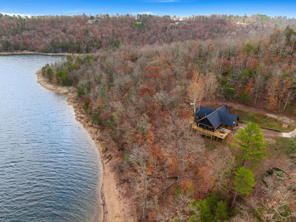 Horizon Hideaway-ON Beaver Lake-Hot Tub-Sunroom House in Beaver Lake